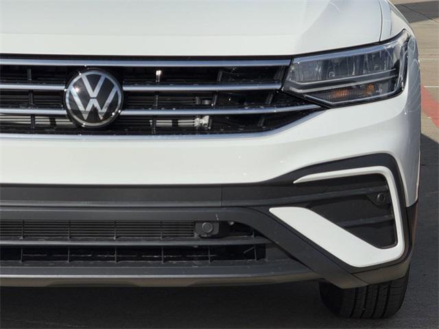 new 2024 Volkswagen Tiguan car, priced at $27,103