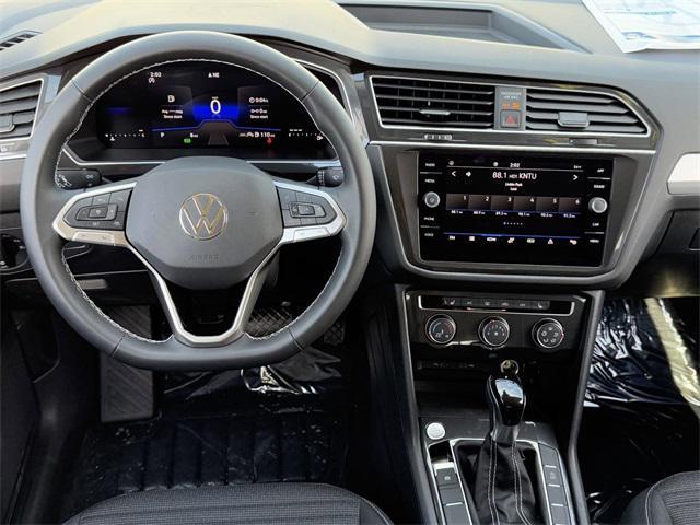 new 2024 Volkswagen Tiguan car, priced at $27,103