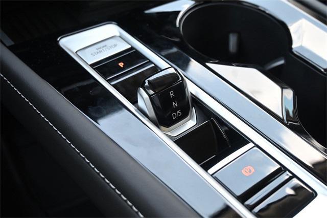 new 2026 Volkswagen Atlas car, priced at $41,086