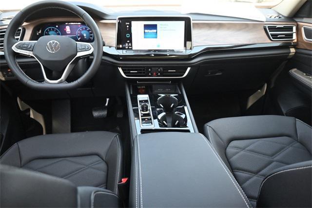 new 2026 Volkswagen Atlas car, priced at $41,086