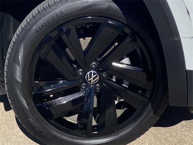 used 2022 Volkswagen Atlas Cross Sport car, priced at $29,988