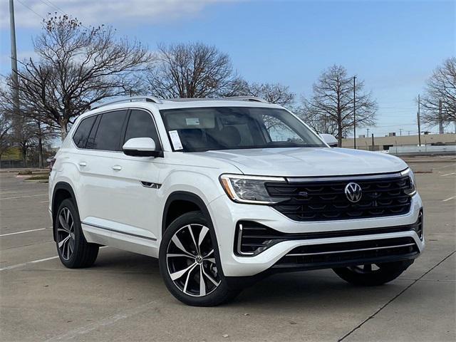 new 2025 Volkswagen Atlas car, priced at $52,399