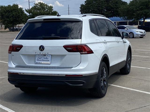 new 2024 Volkswagen Tiguan car, priced at $31,459