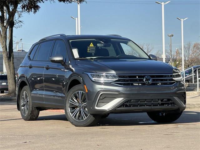 new 2024 Volkswagen Tiguan car, priced at $30,559