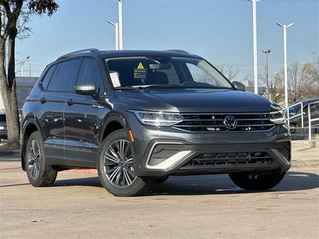 new 2024 Volkswagen Tiguan car, priced at $30,559