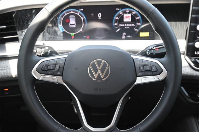 new 2025 Volkswagen Tiguan car, priced at $29,152