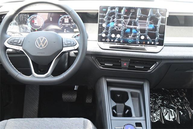 new 2025 Volkswagen Tiguan car, priced at $29,152