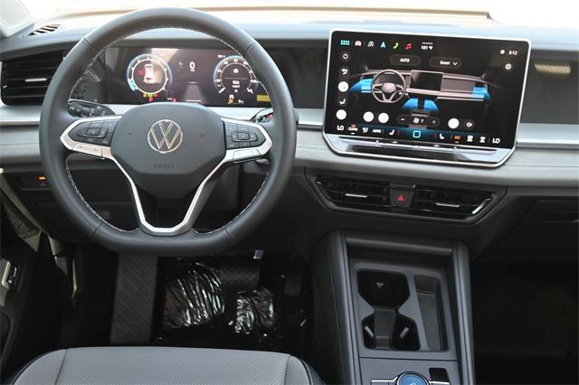new 2025 Volkswagen Tiguan car, priced at $32,914