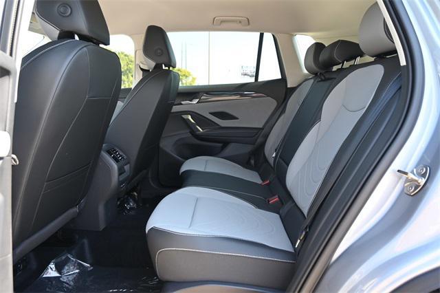 new 2025 Volkswagen Tiguan car, priced at $32,914