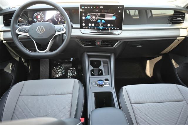 new 2025 Volkswagen Tiguan car, priced at $32,914