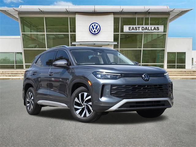 new 2025 Volkswagen Tiguan car, priced at $29,890