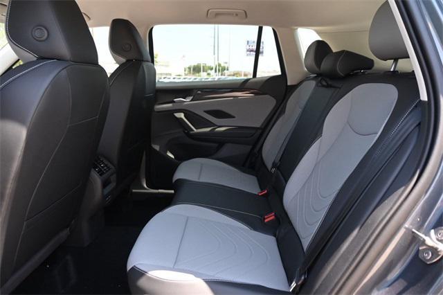 new 2025 Volkswagen Tiguan car, priced at $32,187