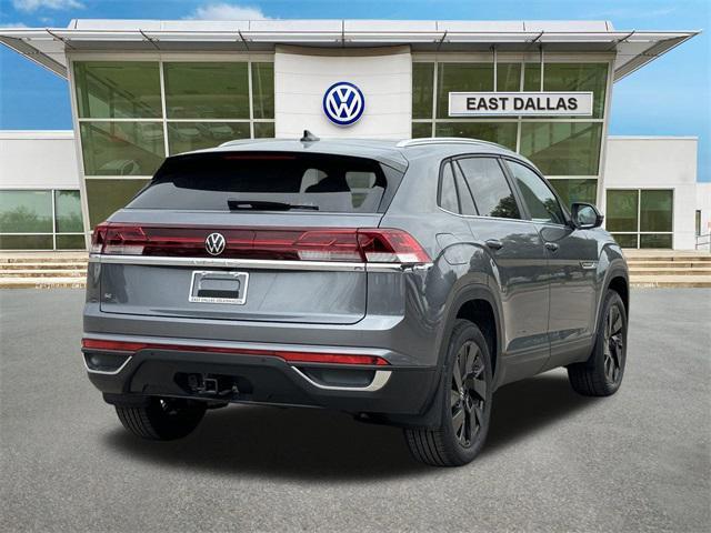 new 2024 Volkswagen Atlas Cross Sport car, priced at $41,127