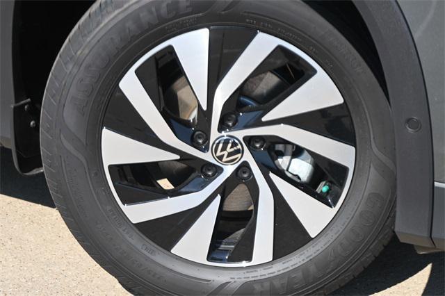 new 2025 Volkswagen Taos car, priced at $26,339