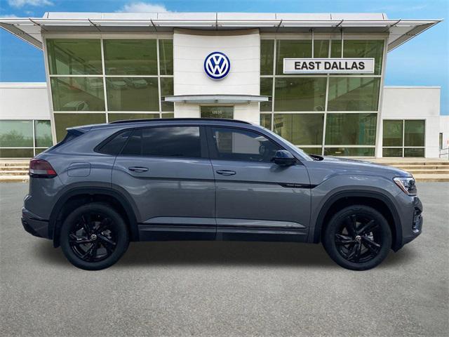 new 2025 Volkswagen Atlas Cross Sport car, priced at $51,376