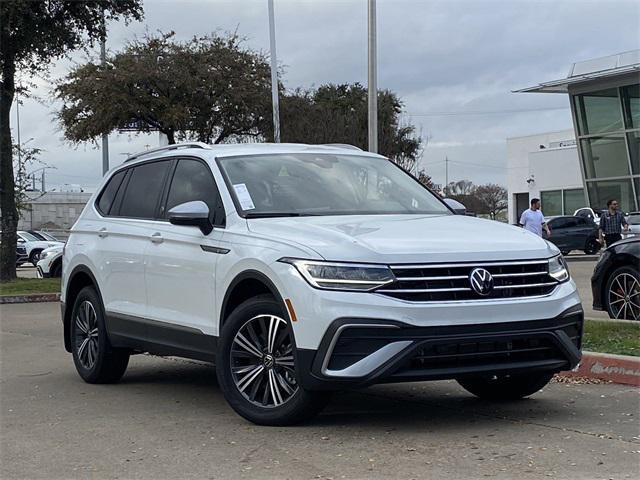 new 2024 Volkswagen Tiguan car, priced at $32,394