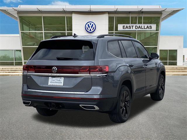 new 2024 Volkswagen Atlas car, priced at $43,739