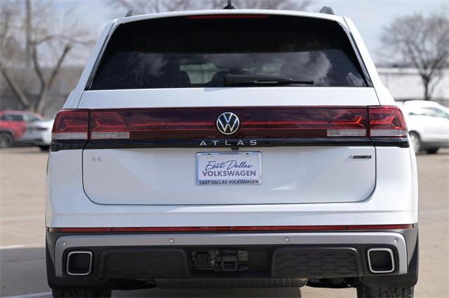 new 2025 Volkswagen Atlas car, priced at $47,076