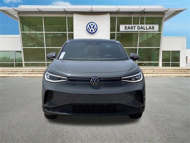 new 2024 Volkswagen ID.4 car, priced at $32,978