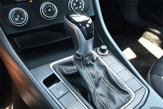 used 2024 Volkswagen Jetta car, priced at $23,398