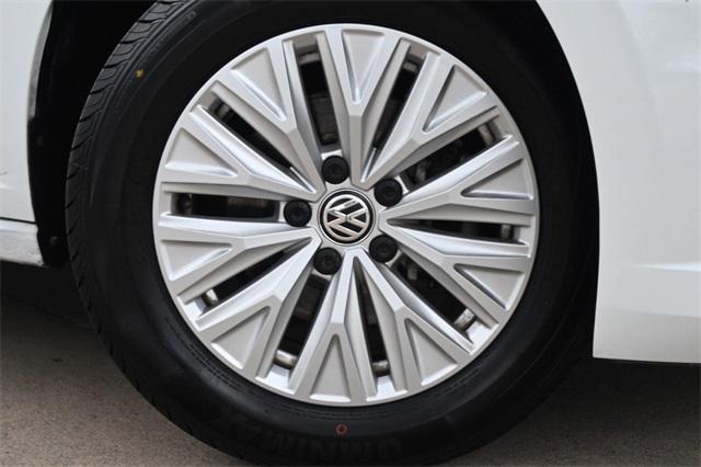 used 2020 Volkswagen Jetta car, priced at $17,588