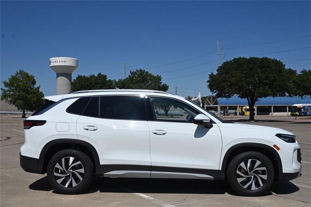 new 2025 Volkswagen Tiguan car, priced at $29,890