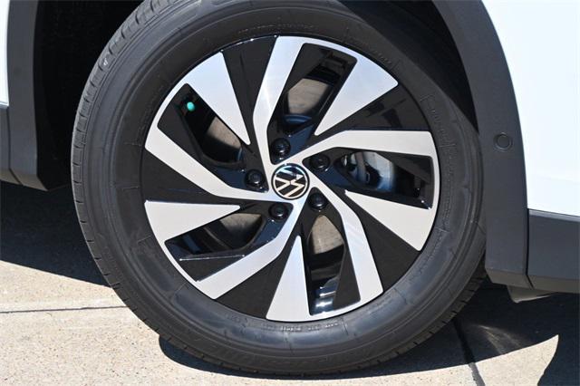 new 2025 Volkswagen Tiguan car, priced at $29,890