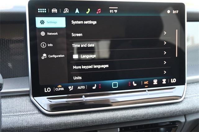 new 2025 Volkswagen Tiguan car, priced at $29,890