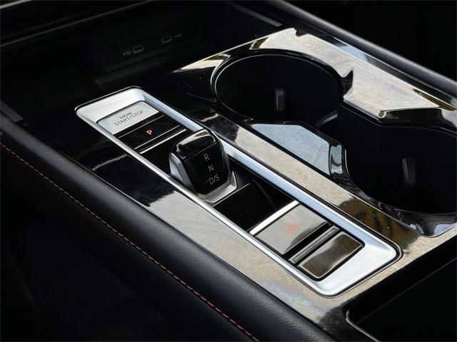 used 2024 Volkswagen Atlas car, priced at $36,578