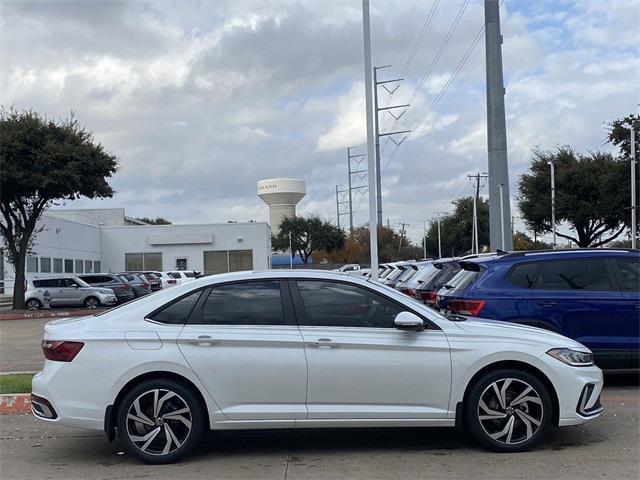 new 2025 Volkswagen Jetta car, priced at $31,769