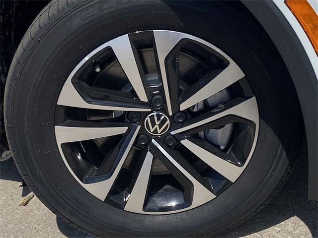 new 2024 Volkswagen Tiguan car, priced at $28,220