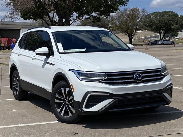 new 2024 Volkswagen Tiguan car, priced at $28,220