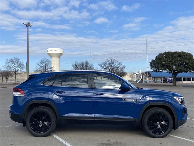 new 2025 Volkswagen Atlas Cross Sport car, priced at $42,274