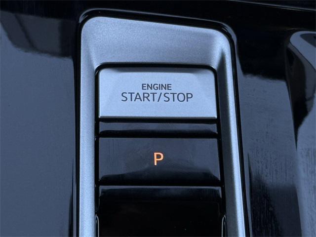 new 2026 Volkswagen Atlas Cross Sport car, priced at $45,364