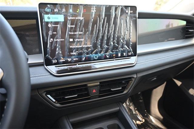 new 2025 Volkswagen Tiguan car, priced at $35,409
