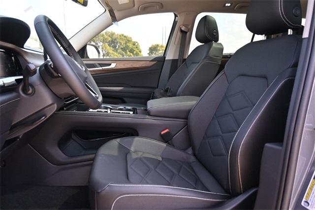 new 2026 Volkswagen Atlas car, priced at $47,599