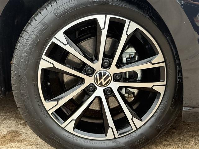 used 2025 Volkswagen Jetta car, priced at $23,421