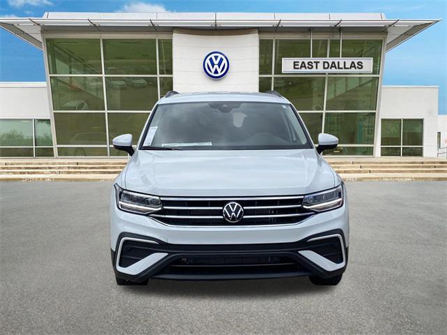 new 2024 Volkswagen Tiguan car, priced at $28,333