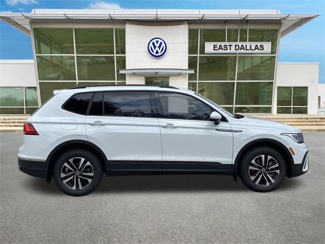 new 2024 Volkswagen Tiguan car, priced at $28,333