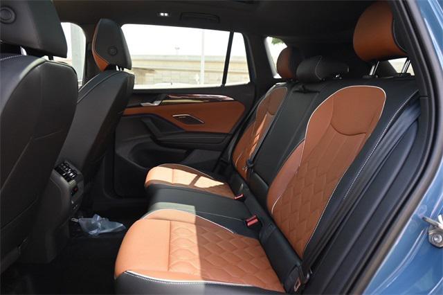 new 2025 Volkswagen Tiguan car, priced at $43,554