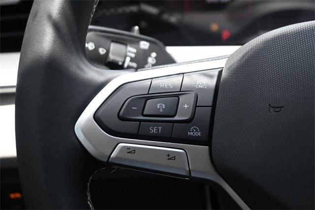 new 2025 Volkswagen Tiguan car, priced at $33,687