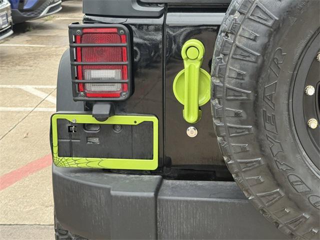 used 2014 Jeep Wrangler Unlimited car, priced at $14,998