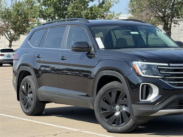 new 2024 Volkswagen Atlas car, priced at $41,065