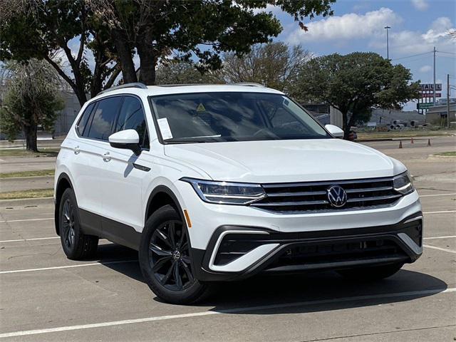 new 2024 Volkswagen Tiguan car, priced at $31,531