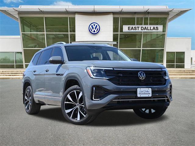 new 2025 Volkswagen Atlas car, priced at $52,051