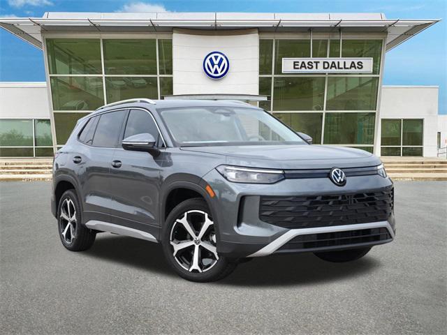 new 2025 Volkswagen Tiguan car, priced at $34,058