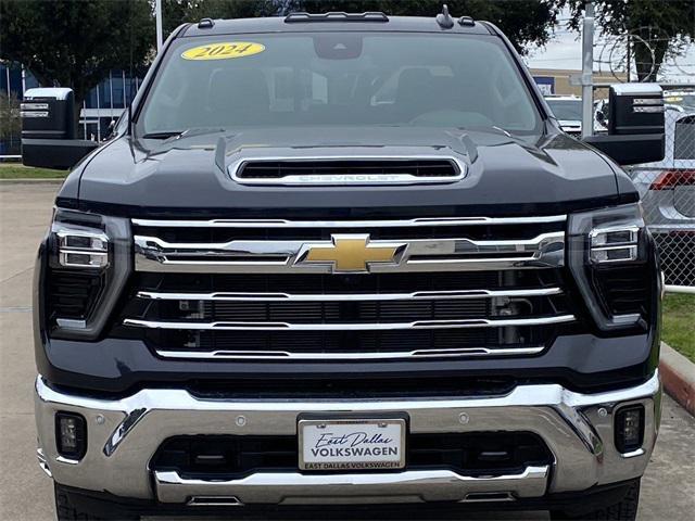 used 2024 Chevrolet Silverado 3500 car, priced at $77,498