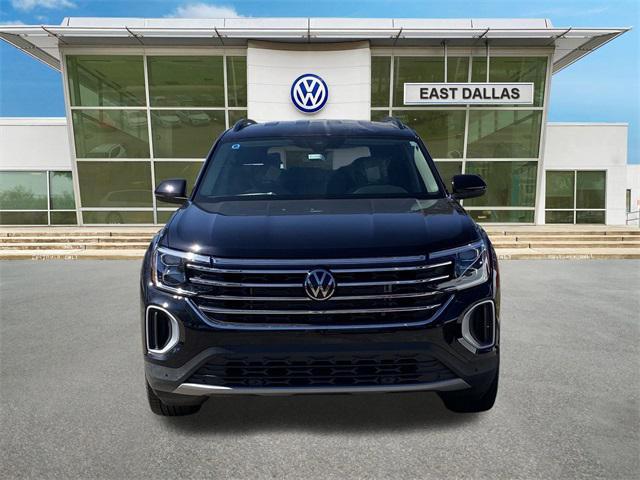 new 2024 Volkswagen Atlas car, priced at $40,575