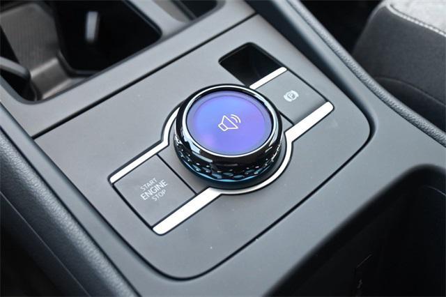 new 2025 Volkswagen Tiguan car, priced at $29,152