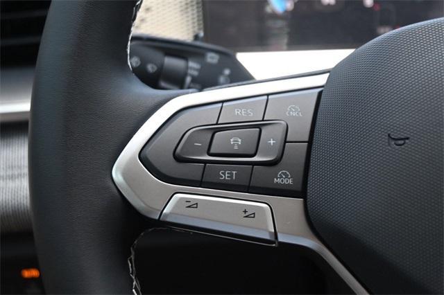 new 2025 Volkswagen Tiguan car, priced at $29,152